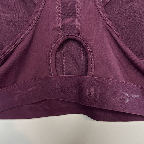 Reebok Sports Bra‎ Purple Medium Support in Size L  NWT - Picture 7 of 13